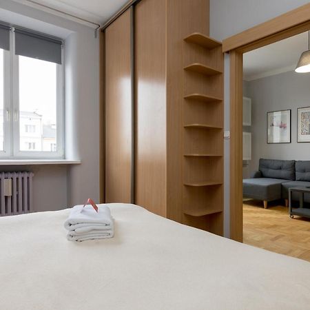 ורשה Grojecka Stara Ochota Apartment מראה חיצוני תמונה